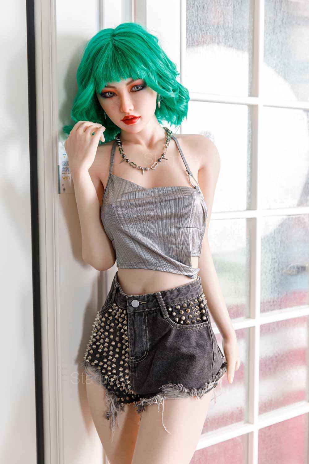 Starpery Silikonpuppe Midori