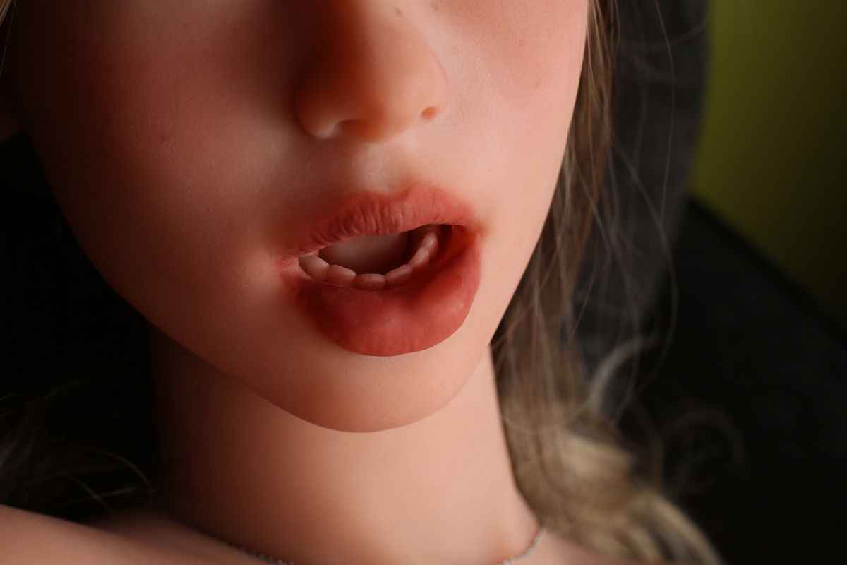Firedoll Sexpuppe Emma