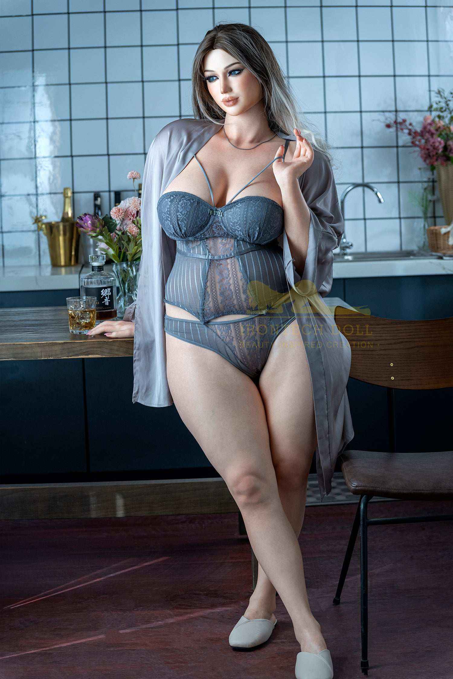 Irontech Doll Sexpuppe Emiko