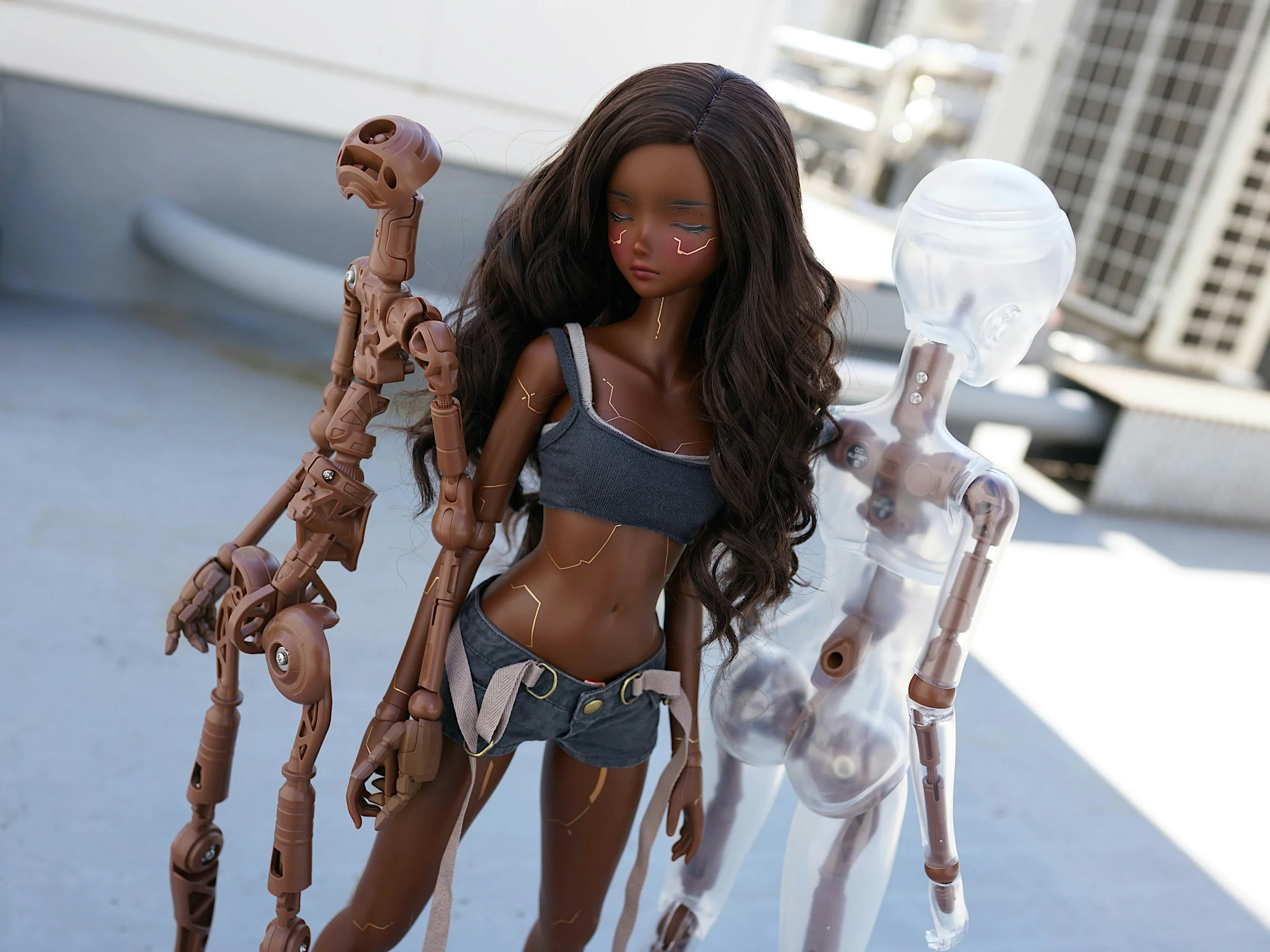 Advanced EVO skeleton structure inside modern poseable doll